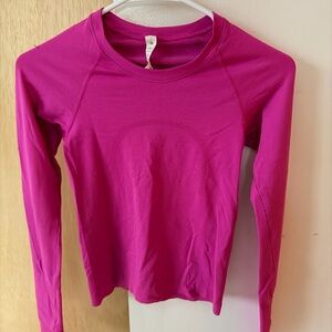 Lululemon Athletica bright pink swiftly tech Long Sleeve Top size 2